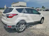 2018 Ford ESCAPE photo