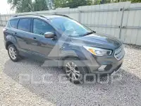 2018 Ford ESCAPE photo