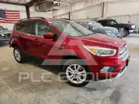 2018 Ford ESCAPE photo