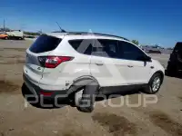 2018 Ford ESCAPE photo