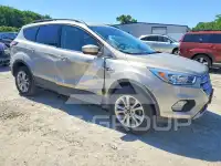 2018 Ford ESCAPE photo