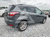 2018 Ford ESCAPE photo