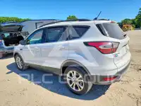 2018 Ford ESCAPE photo