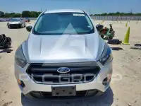 2018 Ford ESCAPE photo