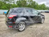 2018 Ford ESCAPE photo