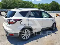 2018 Ford ESCAPE photo