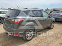 2018 Ford ESCAPE photo