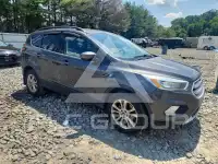2018 Ford ESCAPE photo