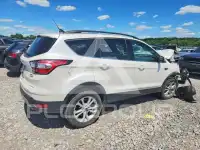 2018 Ford ESCAPE photo