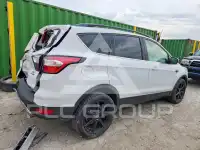 2018 Ford ESCAPE photo
