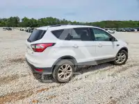 2018 Ford ESCAPE photo