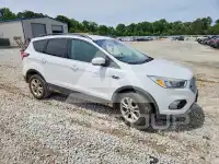 2018 Ford ESCAPE photo