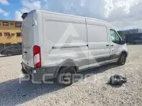 2018 Ford TRANSIT photo
