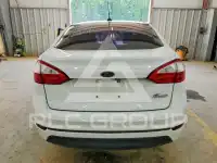 2018 Ford FIESTA photo