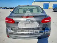 2018 Ford FOCUS фото