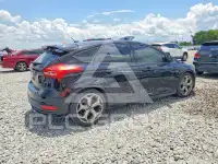2018 Ford FOCUS фото
