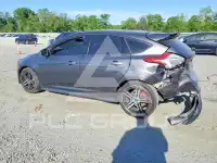 2018 Ford FOCUS фото