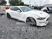 2018 Ford MUSTANG фото