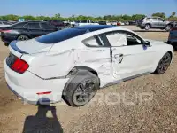 2018 Ford MUSTANG фото