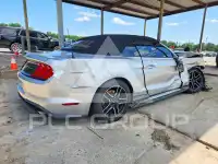 2018 Ford MUSTANG фото