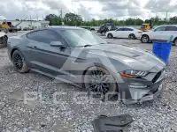 2018 Ford MUSTANG photo