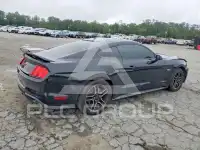 2018 Ford MUSTANG photo