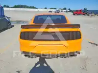 2018 Ford MUSTANG photo