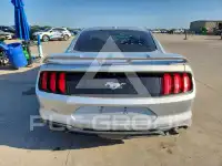 2018 Ford MUSTANG фото