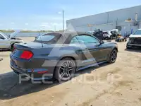 2018 Ford MUSTANG фото