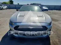 2018 Ford MUSTANG photo