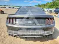 2018 Ford MUSTANG photo