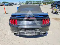 2018 Ford MUSTANG фото