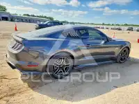 2018 Ford MUSTANG photo