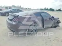 2018 Ford MUSTANG photo