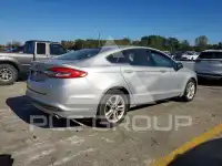 2018 Ford FUSION фото