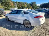2018 Ford FUSION photo