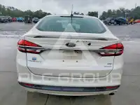 2018 Ford FUSION фото