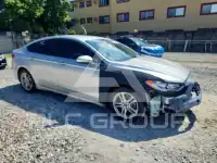 2018 Ford FUSION фото