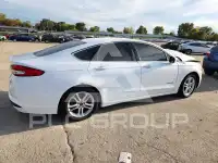 2018 Ford FUSION фото