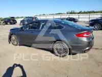 2018 Ford FUSION фото