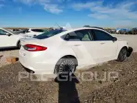 2018 Ford FUSION фото