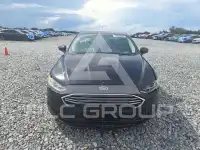 2018 Ford FUSION photo