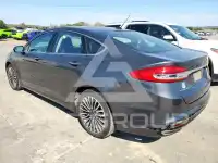 2018 Ford FUSION photo
