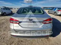 2018 Ford FUSION photo