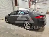 2018 Ford FUSION фото