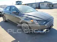 2018 Ford FUSION photo
