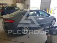 2018 Ford FUSION фото