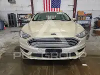 2018 Ford FUSION фото
