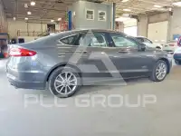 2018 Ford FUSION фото