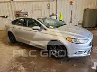 2018 Ford FUSION фото